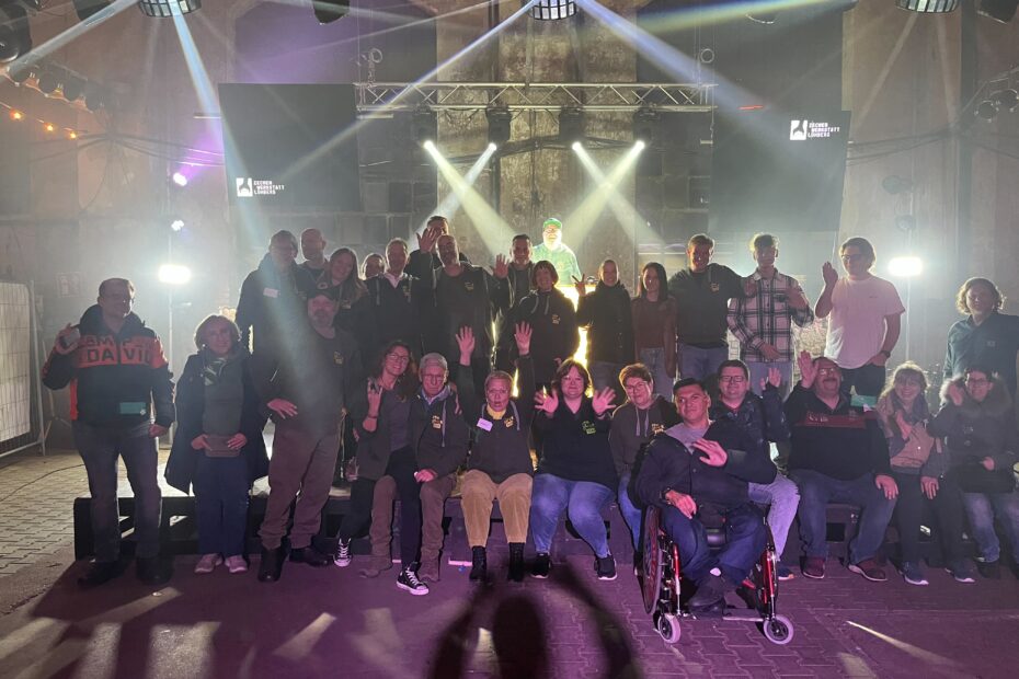 Zechenbeben 2025 - Teamfoto Zum Glück auf